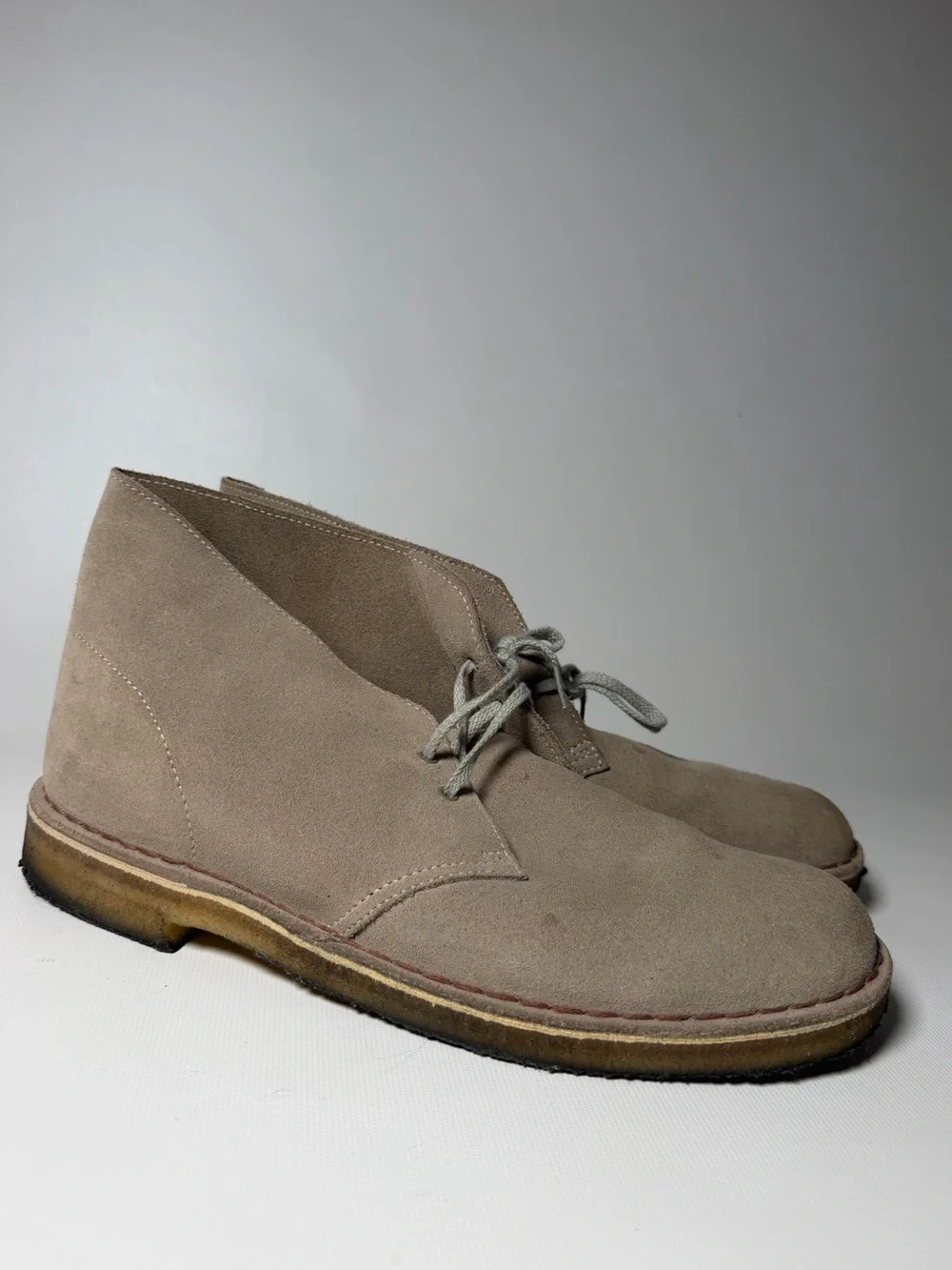 Clarks Originals Desert Chukka Boots - sz 10